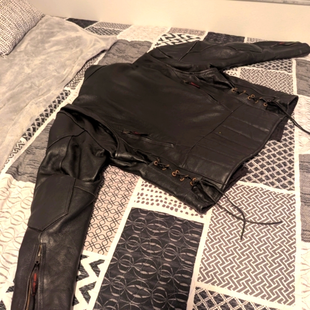 Vintage "Vance" Men's Black Leather Motorcycle Jacket with Mandarin Collar - Picture 5 of 10